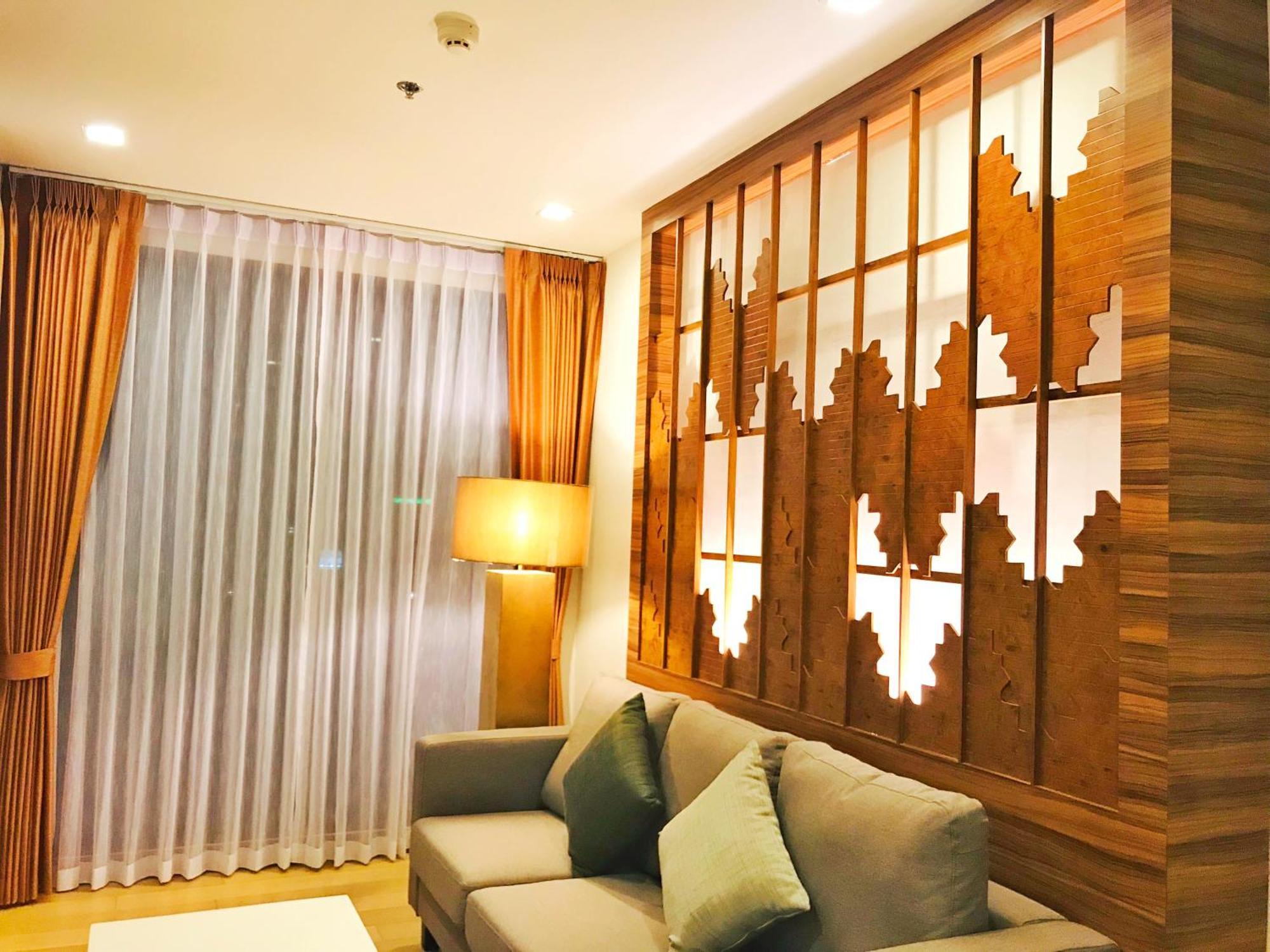 The Astra Suites Чиангмай Екстериор снимка