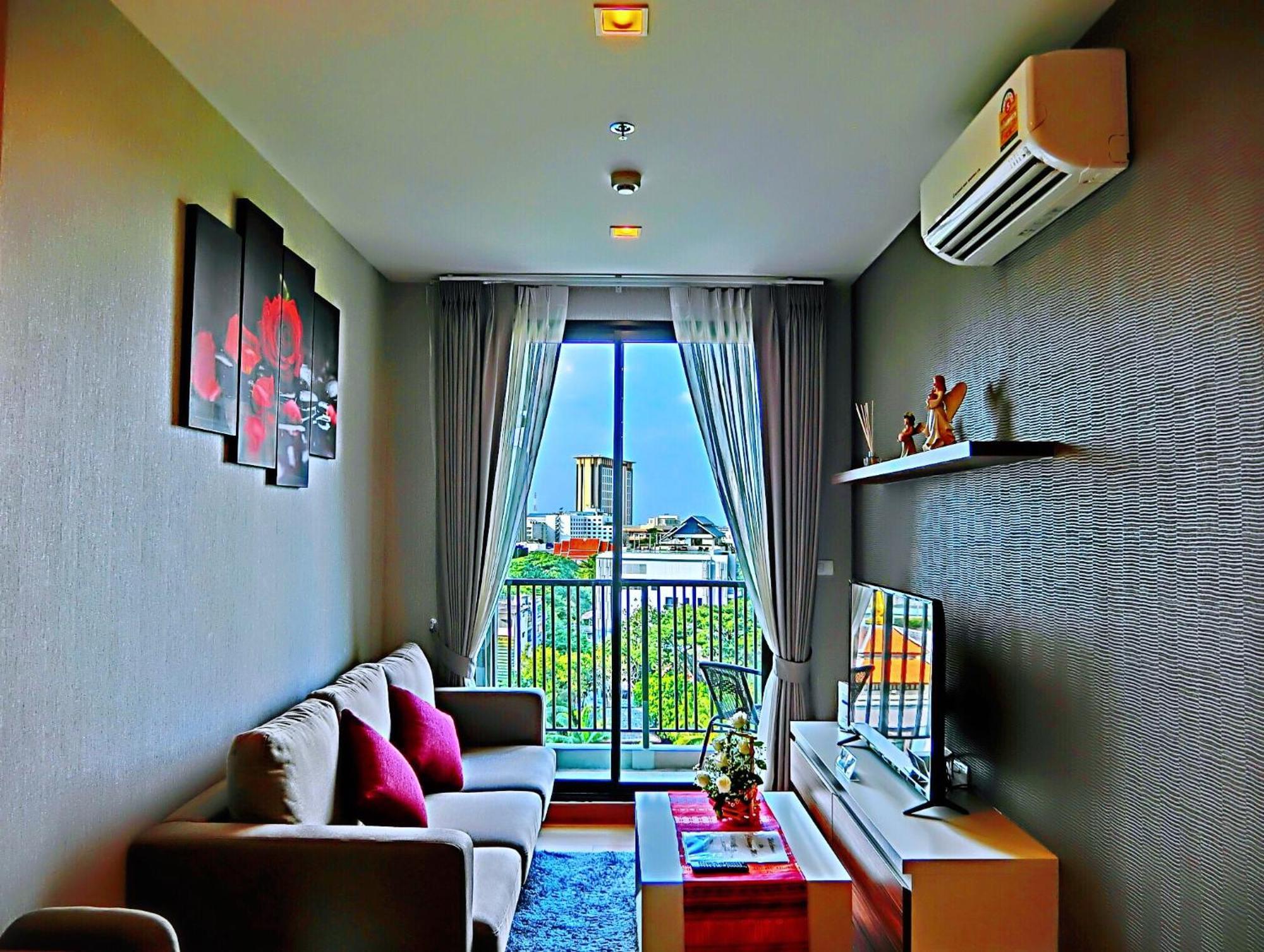The Astra Suites Чиангмай Екстериор снимка