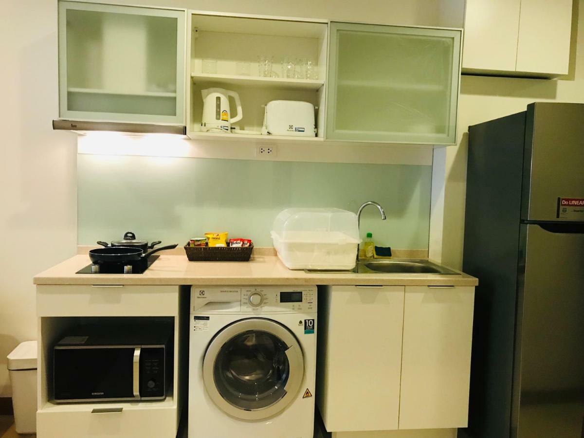 The Astra Suites Чиангмай Екстериор снимка